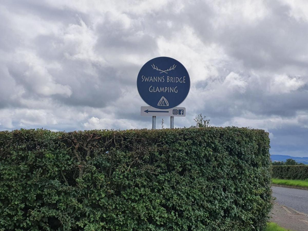Swanns Bridge Glamping Otel Limavady Dış mekan fotoğraf